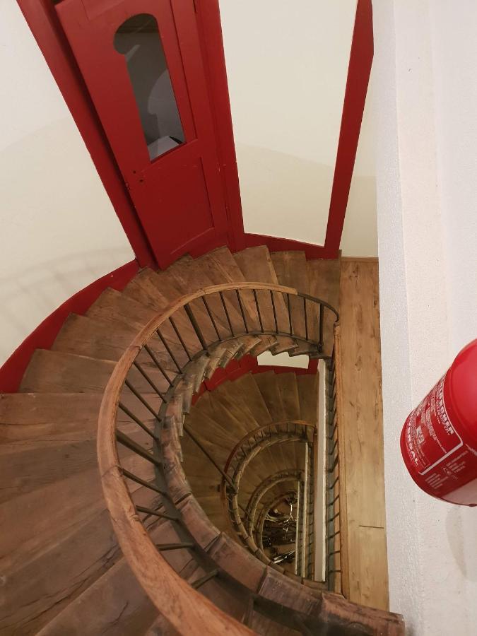 Haus De Philosophe Et Compositeur Rousseau Biel Bagian luar foto